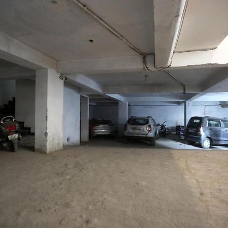 Hotel Square Stay Nuova Delhi Esterno foto