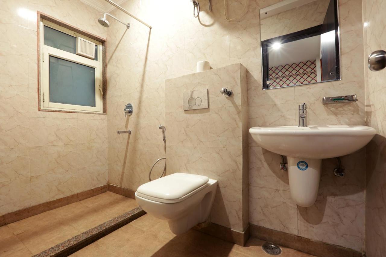 Hotel Square Stay Nuova Delhi Esterno foto